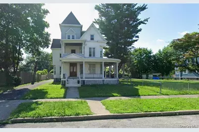 33 Virginia Ave 33, Poughkeepsie, NY 12601 - Photo 6