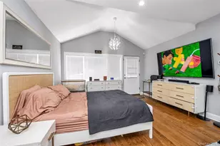 139-17 Glassboro Ave, Jamaica, NY 11435 - Photo 6