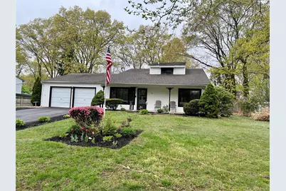 151 Sequoia Drive, Coram, NY 11727 - Photo 18