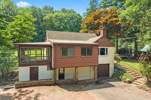 10 Farview Terrace, Airmont, NY 10901 - Photo 2