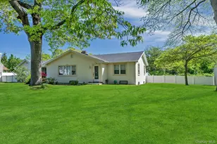 380 Clark Rd, Southold, NY 11971 - Photo 18