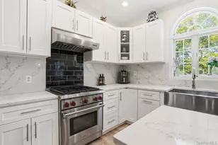 882 Kipling Dr, Yorktown Heights, NY 10598 - Photo 12