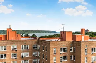 3850 Hudson Manor Terrace, Bronx, NY 10463 - Photo 12