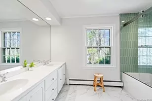60 Shutter Ln, Oyster Bay, NY 11771 - Photo 10