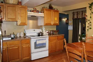 12 S Parsonage St, Rhinebeck, NY 12572 - Photo 10