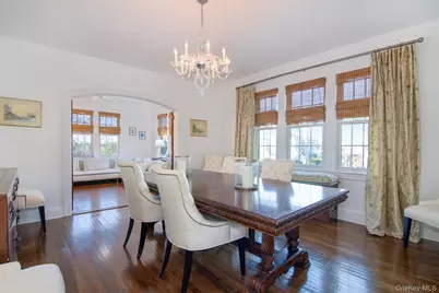233 Kneeland Avenue, Yonkers, NY 10705 - Photo 20