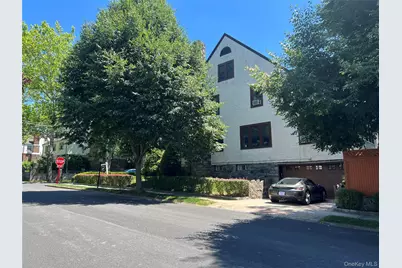 233 Kneeland Avenue, Yonkers, NY 10705 - Photo 4