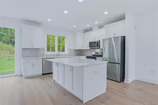 4010 Chestnut Rdg Rd, Fishkill, NY 12524 - Photo 14