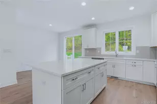 4010 Chestnut Rdg Rd, Fishkill, NY 12524 - Photo 18
