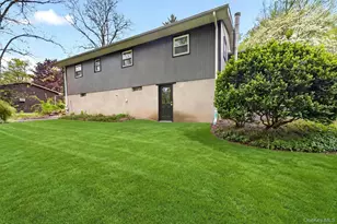 25 Kings Dr, Newburgh, NY 12589 - Photo 38
