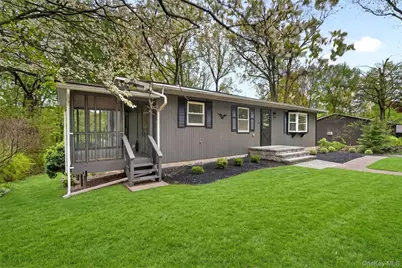 25 Kings Drive, Newburgh, NY 12589 - Photo 4