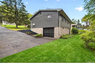 25 Kings Drive, Newburgh, NY 12589 - Photo 36