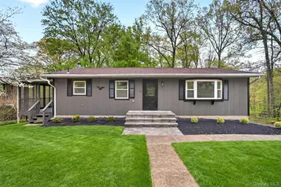 25 Kings Drive, Newburgh, NY 12589 - Photo 6