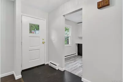 25 Kings Drive, Newburgh, NY 12589 - Photo 14