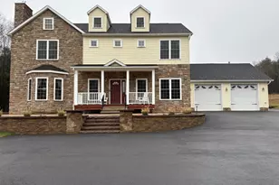 657 Sackett Lake Rd, Monticello, NY 12701 - Photo 2