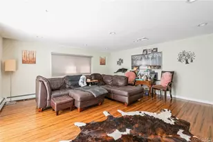 1040 Cedarhurst St, Woodmere, NY 11581 - Photo 14
