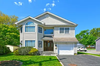 13 Sheppard Street, Glen Head, NY 11545 - Photo 2