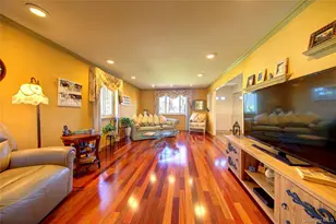 1595 N Central Ave, Valley Stream, NY 11580 - Photo 4