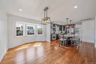 149 S Bay Ave, Freeport, NY 11520 - Photo 8