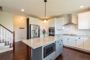 58 Ridgeline Dr, Poughkeepsie, NY 12603 - Photo 16
