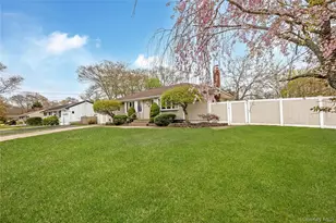 2 Seley Cross, Islip Terrace, NY 11752 - Photo 16