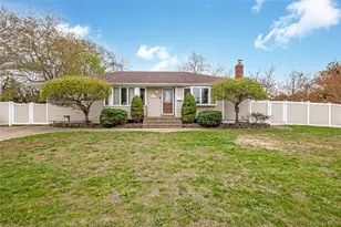 2 Seley Cross, Islip Terrace, NY 11752 - Photo 2
