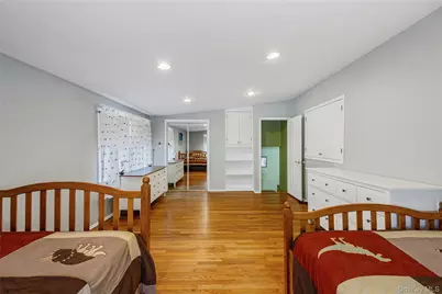 41 Robert Circle, Syosset, NY 11791 - Photo 28
