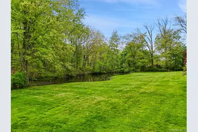 233 McLain Street, Bedford Corners, NY 10549 - Photo 30