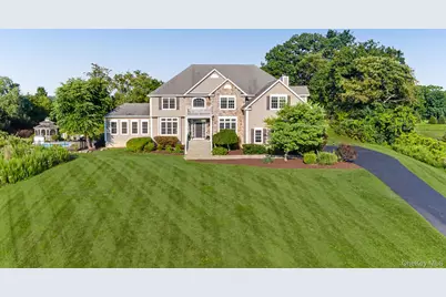 125 Frost Hill Road, Pleasant Valley, NY 12569 - Photo 2