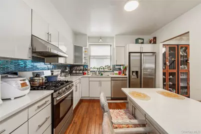 1727 E 14th Street, Brooklyn, NY 11229 - Photo 2