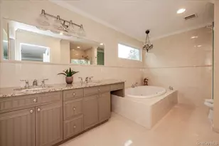 6 Villa Promenade, Bay Shore, NY 11706 - Photo 14