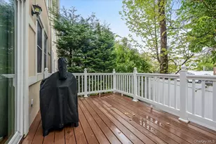 6 Villa Promenade, Bay Shore, NY 11706 - Photo 22