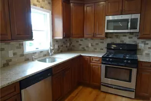 30 Mortimer Terrace, White Plains, NY 10607 - Photo 8