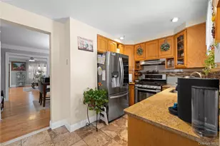 3184 Baisley Ave, Bronx, NY 10465 - Photo 4