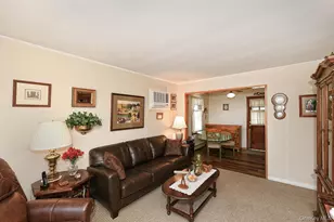 3551 Condor Rd, Levittown, NY 11756 - Photo 4