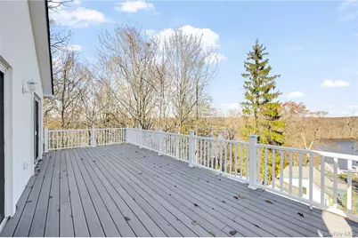 225 Hilltop Street, Mahopac, NY 10541 - Photo 10
