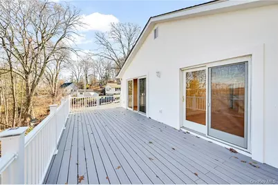225 Hilltop Street, Mahopac, NY 10541 - Photo 12