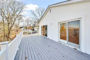 225 Hilltop St, Mahopac, NY 10541 - Photo 12