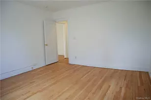 42 Barker Ave, White Plains, NY 10601 - Photo 8