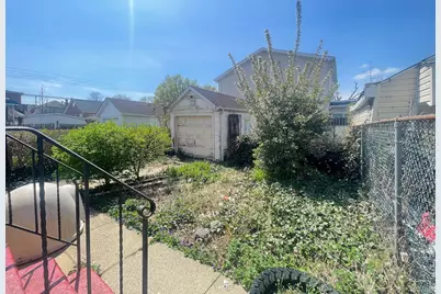 77-14 162nd Street, Fresh Meadows, NY 11366 - Photo 2