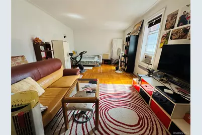 111-39 76th Road #D1, Forest Hills, NY 11375 - Photo 6