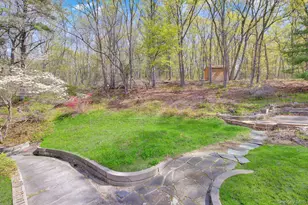 28 Picardy Ln, Syosset, NY 11791 - Photo 8