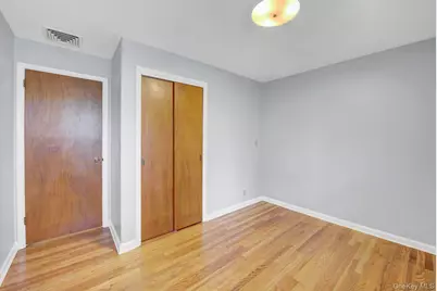 28 Picardy Lane, Syosset, NY 11791 - Photo 28