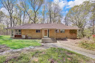 28 Picardy Ln, Syosset, NY 11791 - Photo 4
