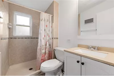 14 Evans Avenue, Albertson, NY 11507 - Photo 18