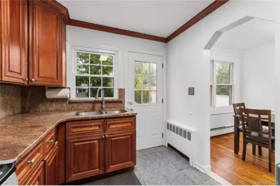 14 Evans Avenue, Albertson, NY 11507 - Photo 12