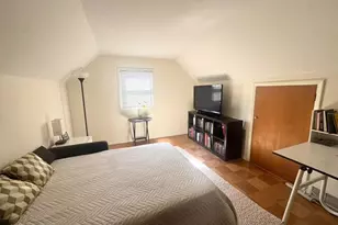 4 Powell Pl, New Hyde Park, NY 11040 - Photo 10