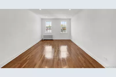 1 Ash Place #3A, Great Neck, NY 11021 - Photo 6