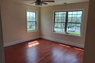529 Maple Ave, Uniondale, NY 11553 - Photo 6