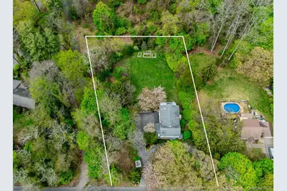 81 Old Post Road, East Setauket, NY 11733 - Photo 2
